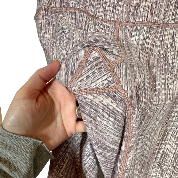 Lululemon Wunder Under High-Rise 7/8 Tight *Full-On Luon 25" Arrow Jacquard - Picture 4 of 12